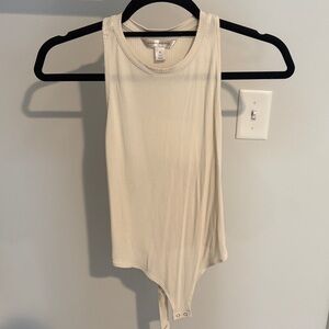 Women's Cream Sleeveless Top
